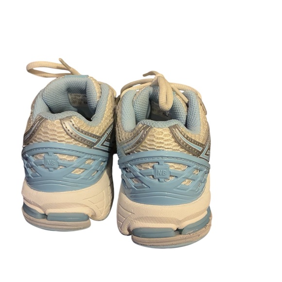 Kids New Balance Blue & Cream - Picture 6 of 12